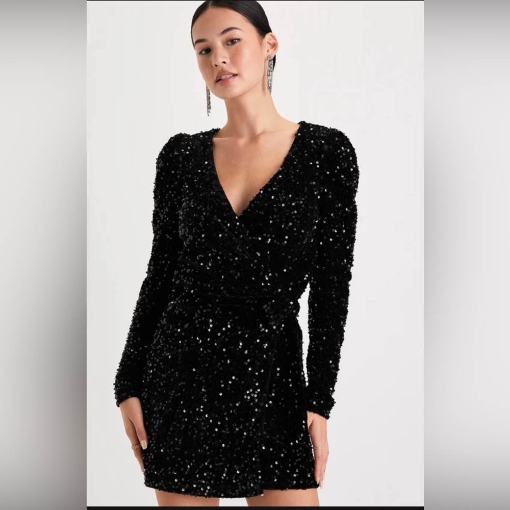 Lulus NWT Glowing Muse Black Sequin Velvet Long Sleeve Wrap Mini Dress, Size XS